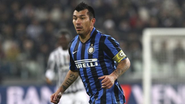 Gary Medel fue capitán en dura derrota de Inter de Milán ante Juventus por Copa Italia