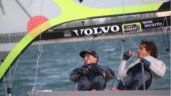 Equipo Grez se mantiene en el 31º lugar en Mundial de Veleros 49er