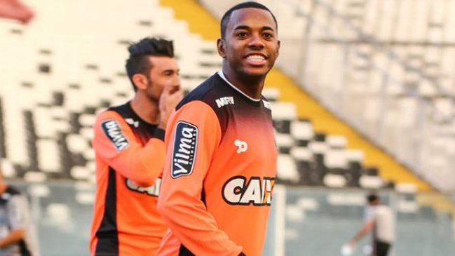 Robinho es la duda que mantiene Atlético Mineiro para recibir a Colo Colo