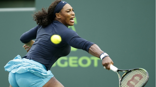Serena Williams dio el primer paso hacia su cuarto título consecutivo en Miami