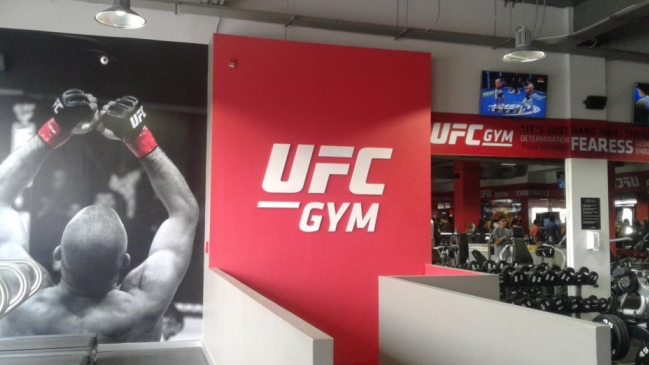 El UFC Gym abrió sus puertas al público amante de las artes marciales mixtas