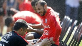Marcelo Díaz fue la novedad en el entrenamiento de la selección chilena de este domingo