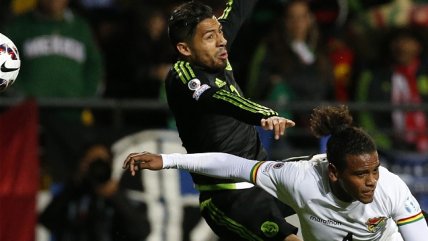 Mexicano Javier Aquino se perderá duelo ante Chile
