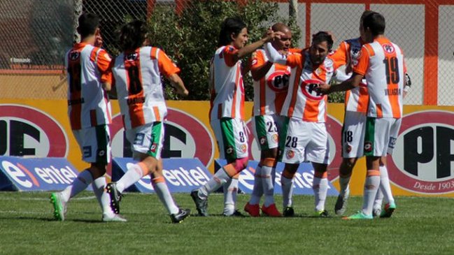 Cobresal se impuso a Deportes Copiapó como visita en la ida por Copa Chile