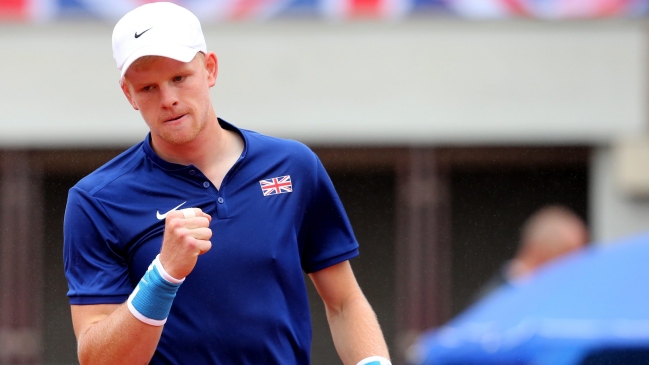 Edmund le dio triunfo a Gran Bretaña que enfrentará a Argentina en semis de Copa Davis