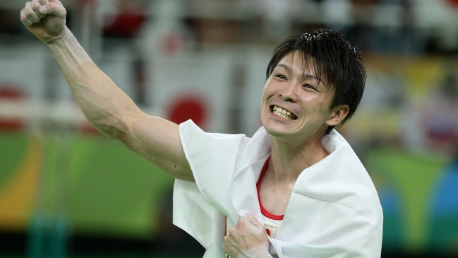 El japonés Uchimura se quedó con una reñida defición y ganó el oro en gimnasia
