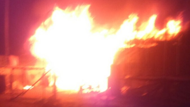 Incendio consumió totalidad de las instalaciones de Arturo Fernández Vial en Chiguayante