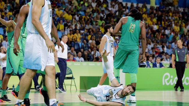 Argentina le ganó "una guerra" a Brasil en el baloncesto de Río 2016