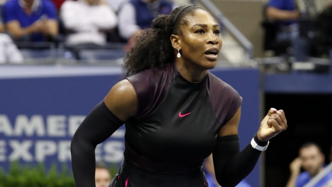 Serena Williams tuvo un tranquilo y triunfal debut en el US Open
