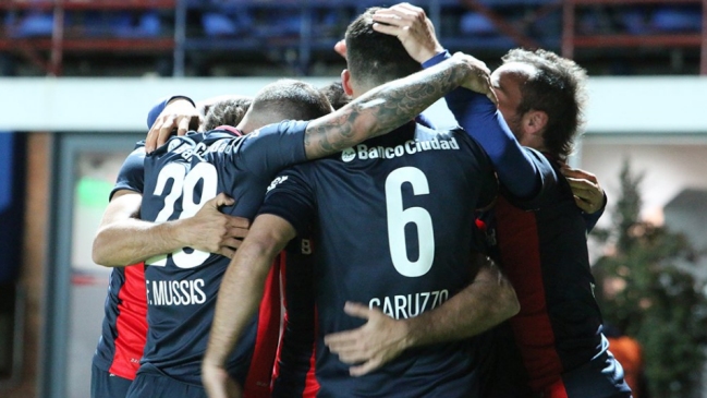San Lorenzo dio vuelta la serie ante Banfield y avanzó a octavos en Copa Sudamericana