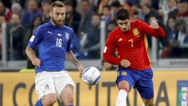 Italia y España repartieron puntos por las clasificatorias europeas