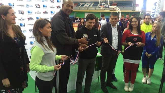 Alex English inauguró el NBA3X en Talca