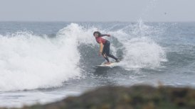 Lorena Fica se consagró con el tricampeonato nacional en el circuito de surf