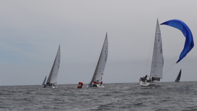 "Mitsubishi" y "Sirtecom" triunfaron en la Regata Interclubes Santander