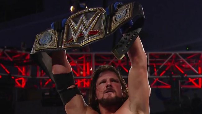 AJ Styles derrotó a Dean Ambrose y retuvo su título mundial de WWE en TLC