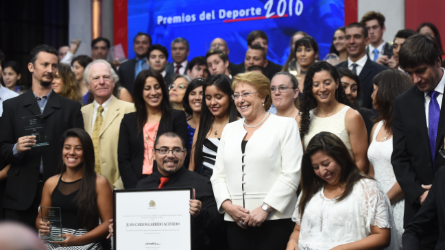 El pesista paralímpico Juan Carlos Garrido recibió el Premio Nacional del Deporte 2015