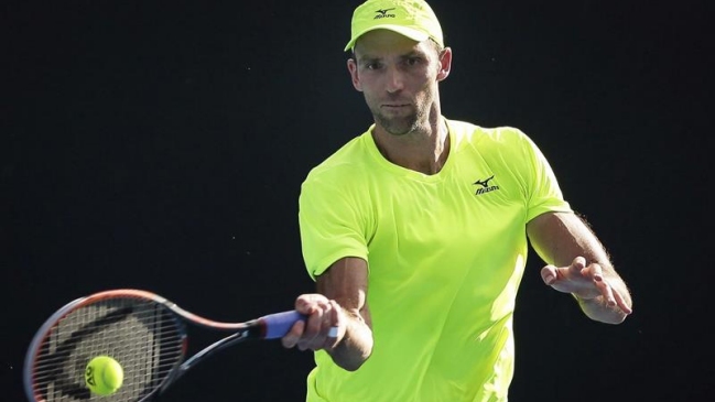 Karlovic venció a Zeballos con récord de aces en la primera ronda del Abierto de Australia