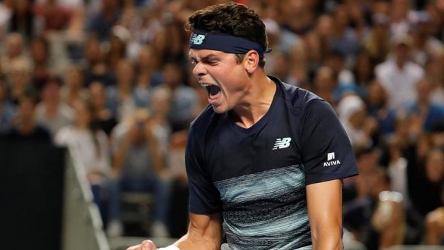 Milos Raonic venció a Gilles Simon y llegó a octavos de final en el Abierto de Australia