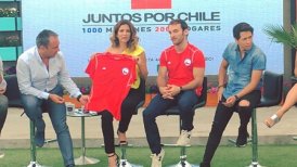 Tomás González donó polera del Team Chile en beneficio de damnificados por incendios