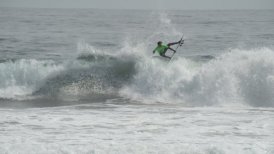 Nicolás Vargas se adjudicó el Airshow de Surf en Maitencillo
