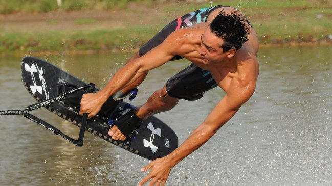 Felipe Miranda lideró la fecha inicial del Circuito Mundial de esquí náutico