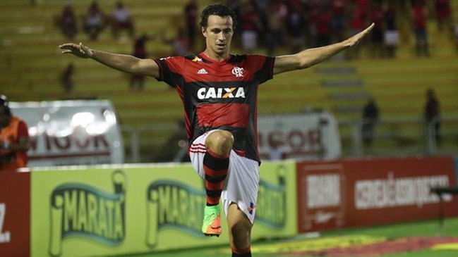 Flamengo goleó a Portuguesa en la antesala de su duelo con Universidad Católica