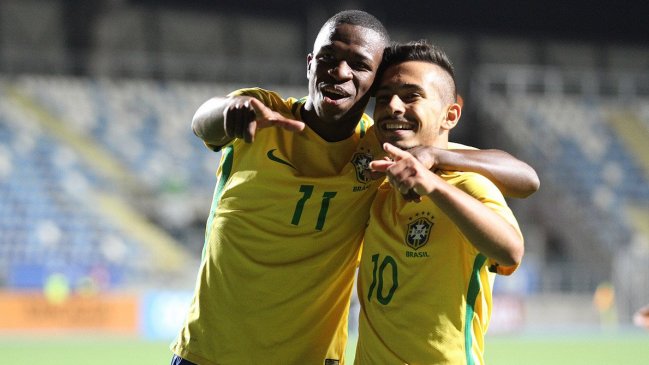 Brasil derrotó sin problemas a Colombia y quedó a un paso del título del Sudamericano sub 17