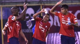 Jorge Wilstermann derrotó a Atlético Tucumán y quedó al tope del Grupo 5 en la Libertadores