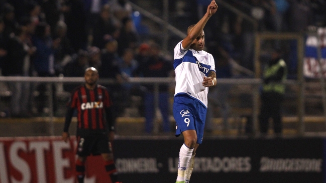 Universidad Católica se juega la vida en la Libertadores ante Atlético Paranaense