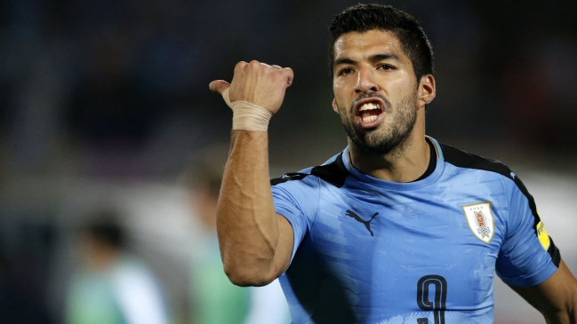 Luis Suárez donó alimentos, ropa y pañales para afectados por inundación en Uruguay