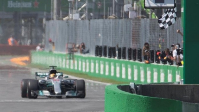 Lewis Hamilton intentará continuar en Bakú su remontada en la Fórmula 1