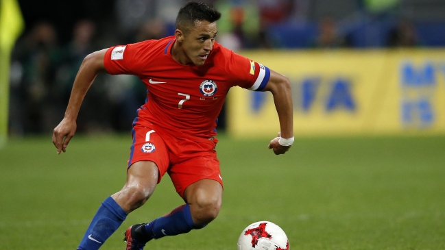 Los saludos a Alexis por ser el nuevo goleador histórico de La Roja