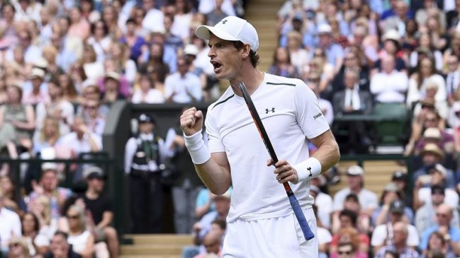 Murray cumplió con su rango y derrotó a Bublik en su debut en Wimbledon