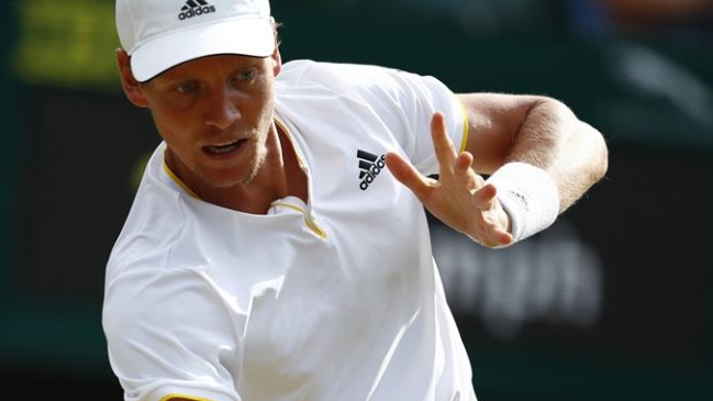 Tomas Berdych apabulló a australiano proveniente de la qualy y avanzó a octavos en Los Cabos