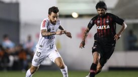 Santos derribó a Atlético Paranaense y se sumó a los cuartos de final de la Copa Libertadores