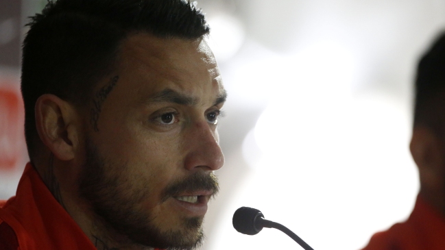 Mauricio Pinilla: No se nos pasa por la cabeza quedar fuera del Mundial