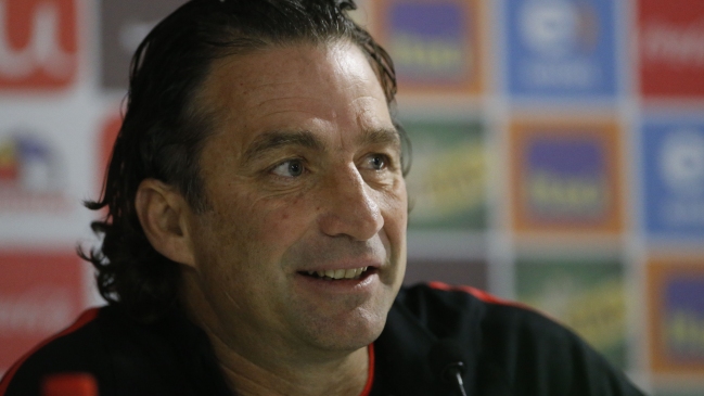 Juan Antonio Pizzi: Todos queremos ir al Mundial y vamos a dejar la vida para que así sea