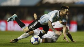 La prensa argentina calificó de injusto el empate con Perú y aseguró que tiene "una vida más"