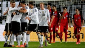 Alemania goleó a Azerbaiyán y completó la fase clasificatoria con una campaña perfecta