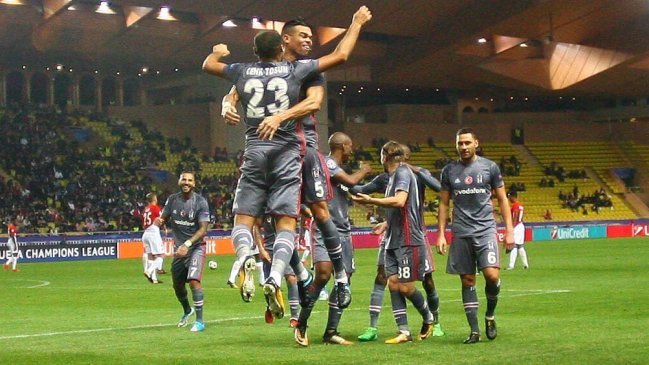 Gary Medel celebró nuevo triunfo de Besiktas en el Grupo G de la Champions League