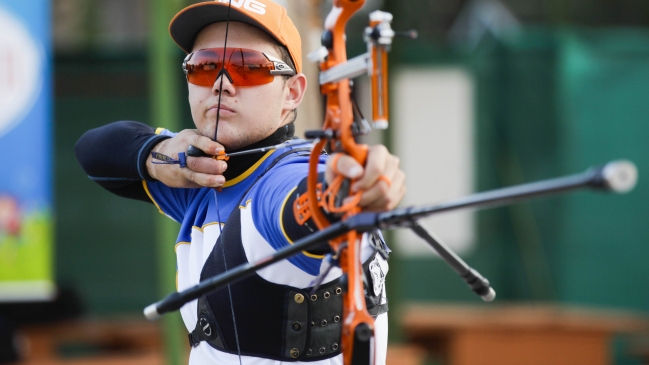 Ricardo Soto compite en el Mundial de arquería