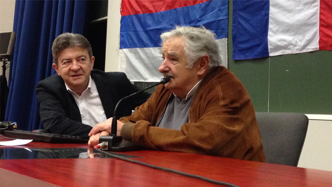 Mediación de Pepe Mujica facilita acercamiento para solucionar paro de futbolistas en Uruguay
