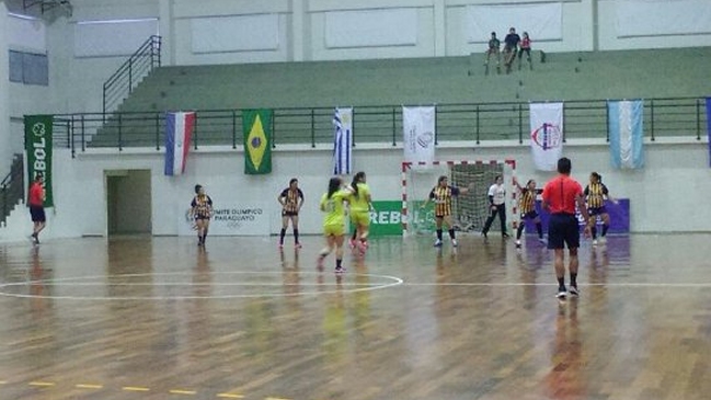 Balonmano Ovalle logró su primera victoria en el Panamericano de Clubes Femenino