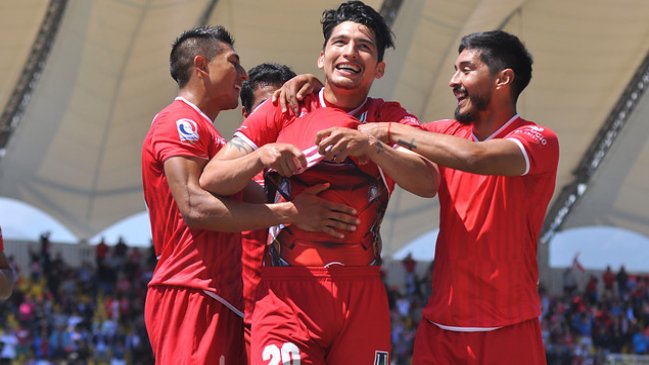 Unión La Calera es campeón del Torneo de Transición de la Primera B