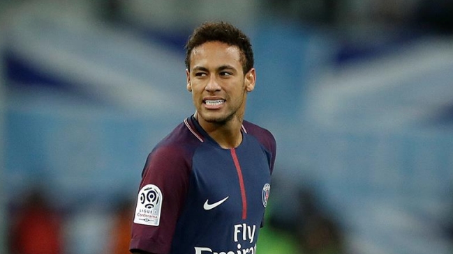 Técnico de PSG desmintió que a Neymar le aburran las sesiones de video