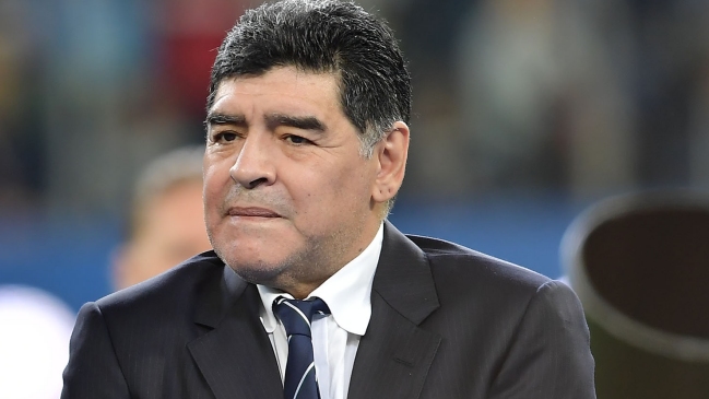 Presidente de Cobreloa rechazó a Diego Maradona como técnico: No cumple nuestro perfil