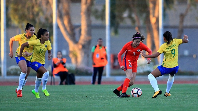 La selección chilena femenina cayó ante Brasil en amistoso jugado en Ovalle