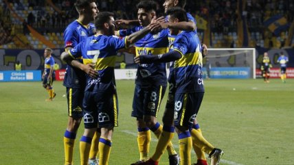 Everton superó con lo justo a Deportes Antofagasta en el Estadio Sausalito