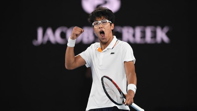 El surcoreano Hyeon Chung sorprendió al eliminar a Novak Djokovic en el Abierto de Australia
