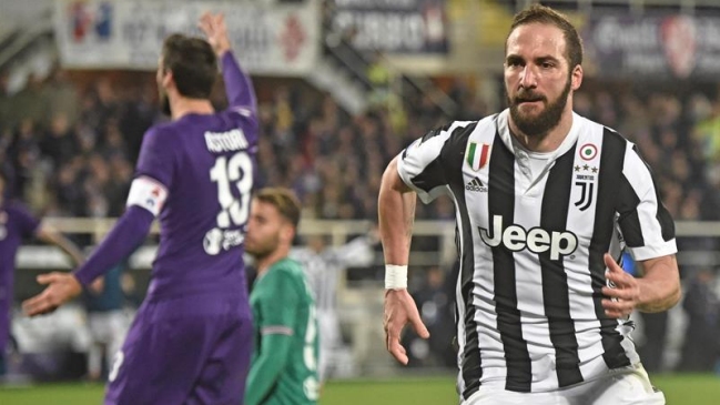 Juventus superó a Fiorentina y dormirá como nuevo líder de la Serie A